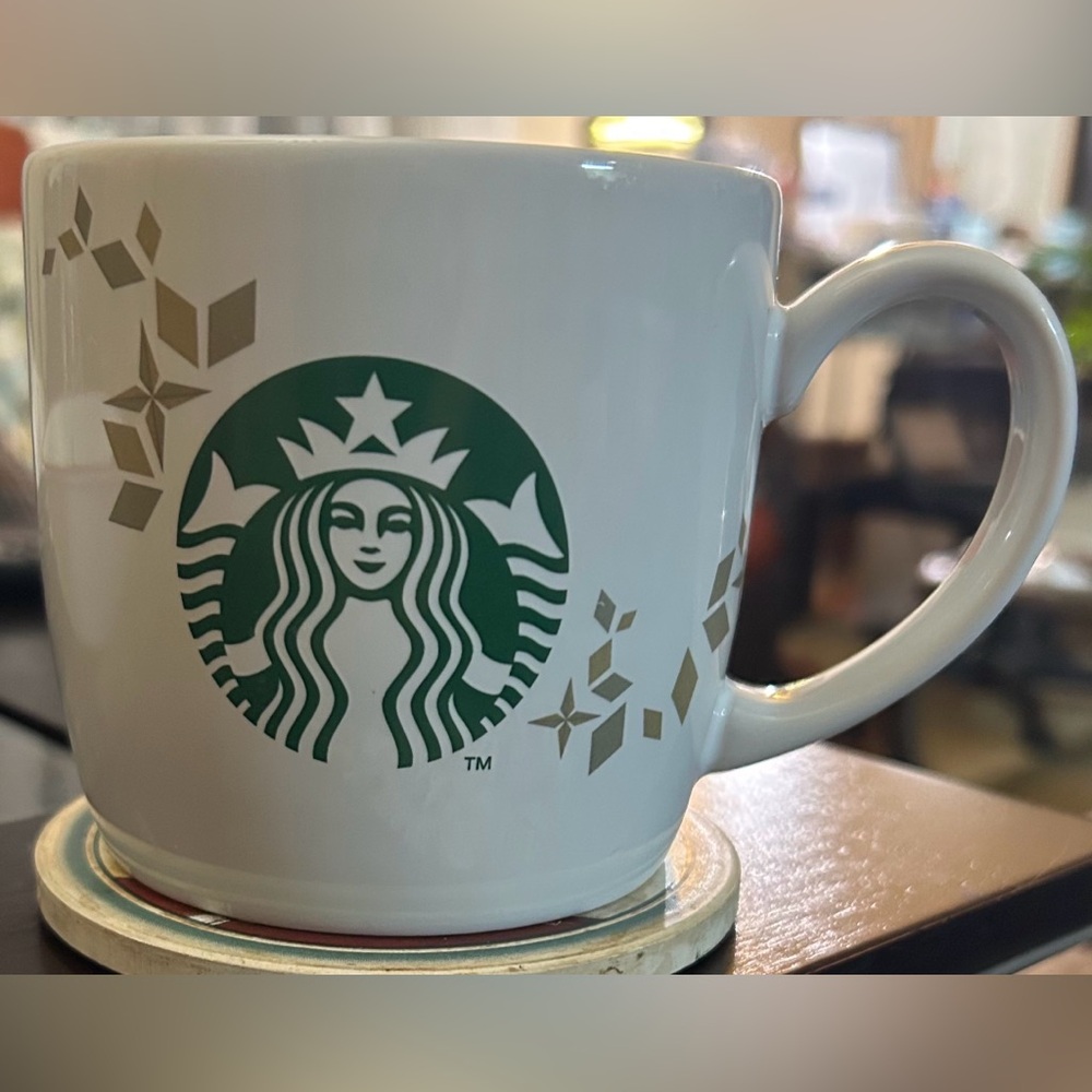 Starbucks White Holiday 14-oz Mug 2013